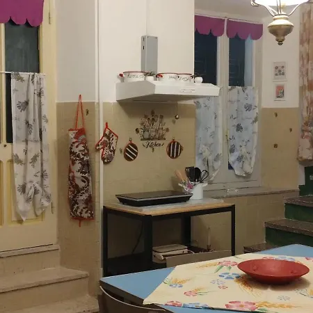La Casetta Del C'era Volta Casa de Férias *